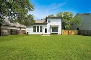 121 Park Ln, San Marcos, TX 78666 - Photo 32