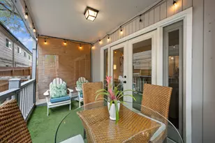 2208 Enfield Rd, Austin, TX 78703 - Photo 16