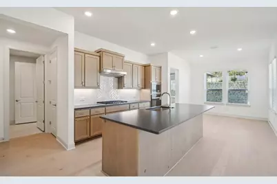 104 Wild Honeysuckle Way, San Marcos, TX 78666 - Photo 14