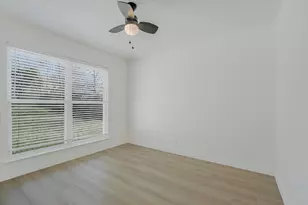 7301 Marywood Cir, Austin, TX 78723 - Photo 12