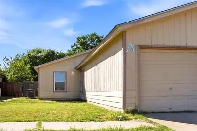 6906 Deep Circle #A, Austin, TX 78744 - Photo 1
