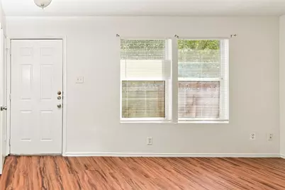 6906 Deep Circle #A, Austin, TX 78744 - Photo 2
