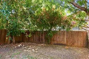6906 Deep Cir, Austin, TX 78744 - Photo 14