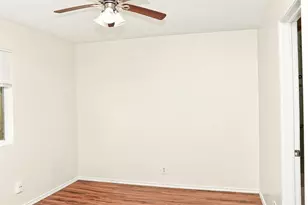 6906 Deep Cir, Austin, TX 78744 - Photo 8