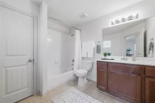 2410 Great Oaks Dr, Round Rock, TX 78681 - Photo 22