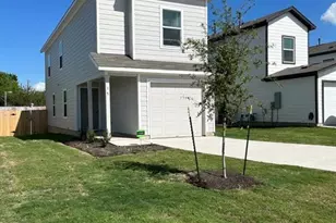 35 Trinity Cir, Lockhart, TX 78644 - Photo 1