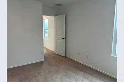 35 Trinity Circle, Lockhart, TX 78644 - Photo 12