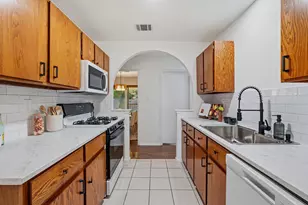 2702 Calabash Cove, Austin, TX 78745 - Photo 18