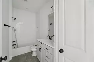 315 San Saba Dr, Buda, TX 78610 - Photo 24