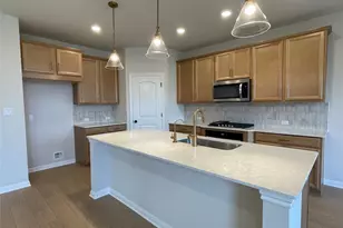 270 Grand Teton Dr, Kyle, TX 78640 - Photo 4