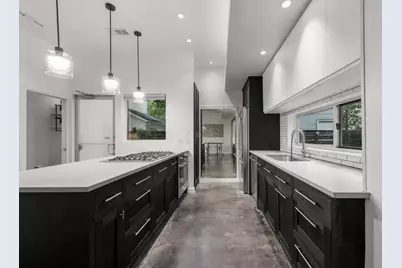 2008 Riverview Street #B, Austin, TX 78702 - Photo 10