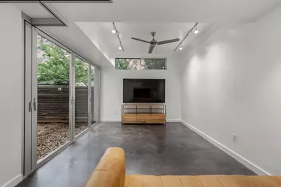 2008 Riverview Street #B, Austin, TX 78702 - Photo 8