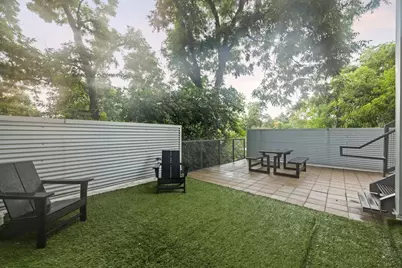 2008 Riverview Street #B, Austin, TX 78702 - Photo 22