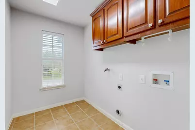 8617 Cobblestone, Austin, TX 78735 - Photo 32