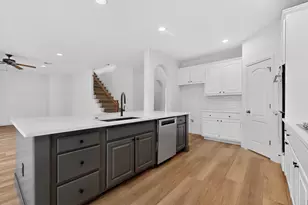 8617 Cobblestone, Austin, TX 78735 - Photo 10