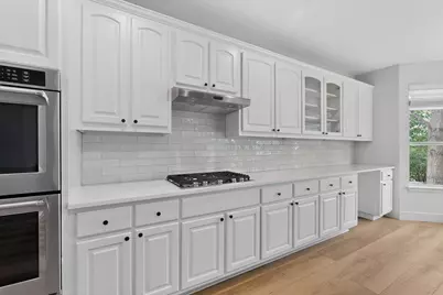 8617 Cobblestone, Austin, TX 78735 - Photo 14