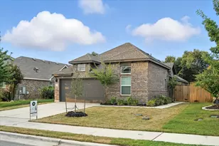 305 Old Trinity Way, Georgetown, TX 78628 - Photo 2