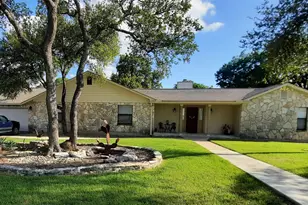 20 Saddle Rock Ridge, Wimberley, TX 78676 - Photo 1