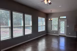 200 Mauna Kea Ln, Bastrop, TX 78602 - Photo 2