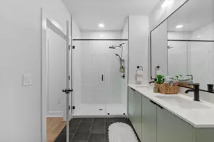 2500 Longview St, Austin, TX 78705 - Photo 14