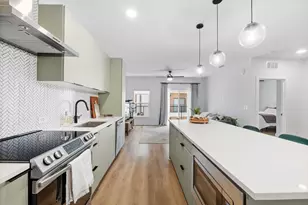 2500 Longview St, Austin, TX 78705 - Photo 4