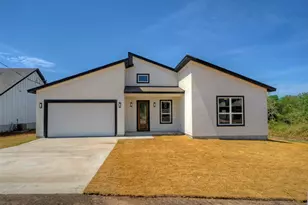 149 Waimanalo Ln, Bastrop, TX 78602 - Photo 2