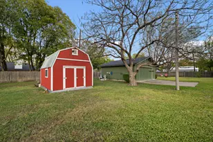 1802 Bumblebee Dr, Pflugerville, TX 78660 - Photo 28