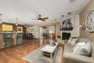 1802 Bumblebee Dr, Pflugerville, TX 78660 - Photo 4