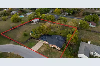 1802 Bumblebee Drive, Pflugerville, TX 78660 - Photo 2