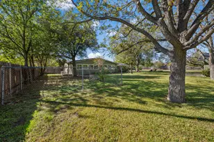 1802 Bumblebee Dr, Pflugerville, TX 78660 - Photo 26