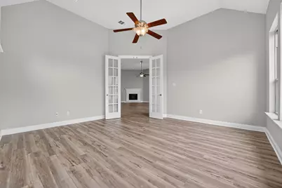 1009 Wolcott Drive, Leander, TX 78641 - Photo 16