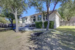 11817 Watercrest Ct, Austin, TX 78738 - Photo 32