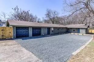 5706 Gloucester Ln, Austin, TX 78723 - Photo 2
