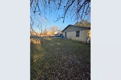 1308 Astor Place, Austin, TX 78721 - Photo 2