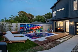 1309 Bob Harrison St, Austin, TX 78702 - Photo 2