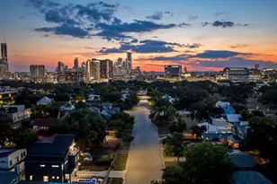 1309 Bob Harrison St, Austin, TX 78702 - Photo 28