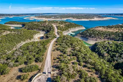18201 Marshall Point Drive, Lago Vista, TX 78645 - Photo 14
