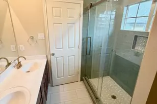 1310 W Parmer Ln, Austin, TX 78727 - Photo 8