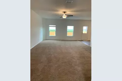 4011 Trail De Paris, New Braunfels, TX 78132 - Photo 2