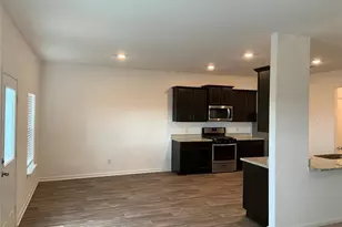 4011 Trail de Paris, New Braunfels, TX 78132 - Photo 4