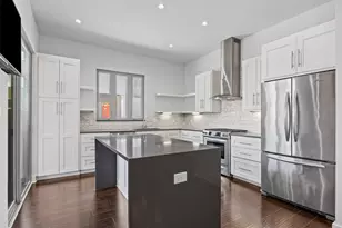 502 W 51st St, Austin, TX 78751 - Photo 6