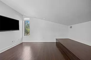 502 W 51st St, Austin, TX 78751 - Photo 12