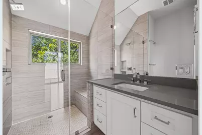 502 W 51st Street #B, Austin, TX 78751 - Photo 24