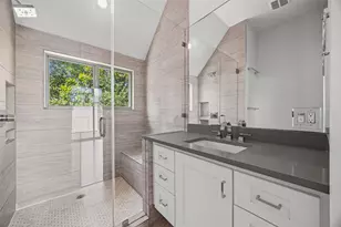502 W 51st St, Austin, TX 78751 - Photo 24