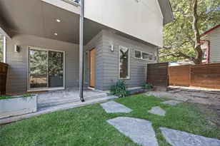 502 W 51st St, Austin, TX 78751 - Photo 2