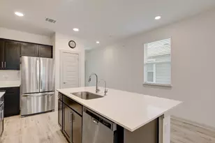 121 Fairfax Ave, San Marcos, TX 78666 - Photo 10