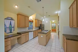 6409 Abilene Trl, Austin, TX 78749 - Photo 18