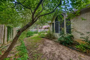 6409 Abilene Trl, Austin, TX 78749 - Photo 36