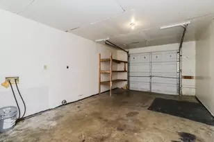 323 W William Cannon Dr, Austin, TX 78745 - Photo 20