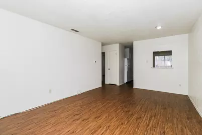 323 W William Cannon Drive #B, Austin, TX 78745 - Photo 4